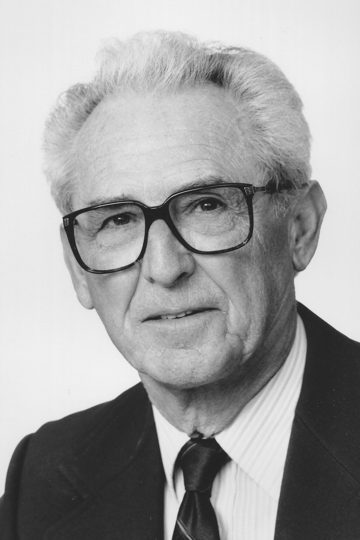 image of Dick Nowadnick